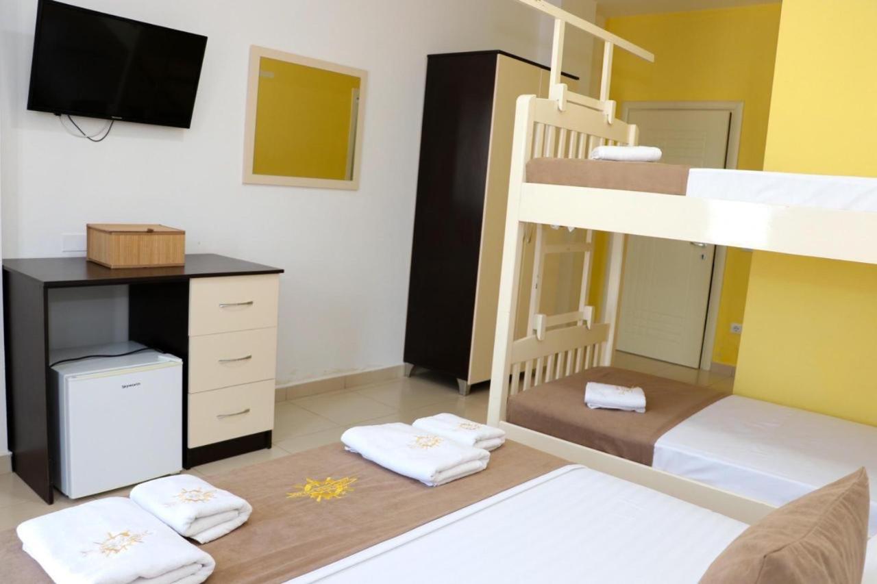 Kompleksi Muja Velipoje Ngoại thất bức ảnh
